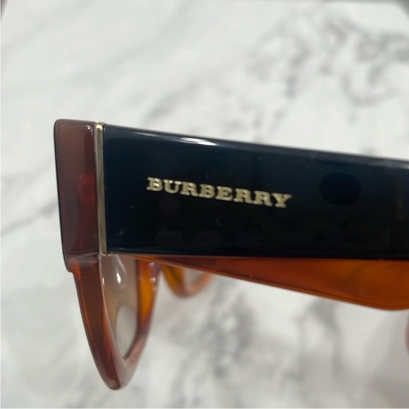 BURBERRY 4252 Sunglasses - Picture 8 of 12